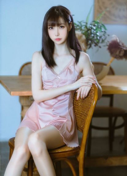 亚洲av秘三区无码一区二区_正片免费观看