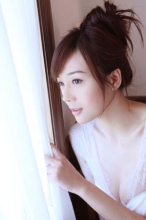 成人亚洲人在线播放av_超清电影完整版