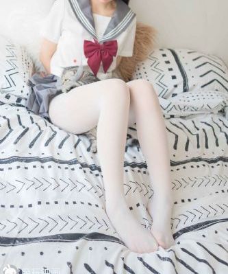 极品灰丝少妇让老板在线播放_高清迅雷下载