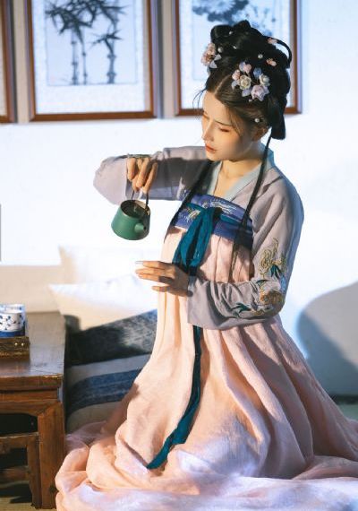 女同3dh精品动画一区二区三区_剧情片迅雷电影在线
