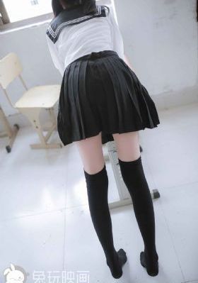 青青草原综合久久大伊人精品_1080完整在线观看