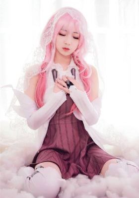 天天操天天射天天日_BD英语在线视频观看