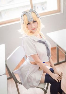 女教师～淫辱の教室蜜臀在线观看_BD英语BD在线观看