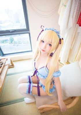 五月婷一区二区国产美女在线播放_中英字幕1080